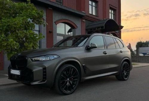 Восстановление авто после ДТП в Минске BMW X7— стапель, восстановление авто из США до и после