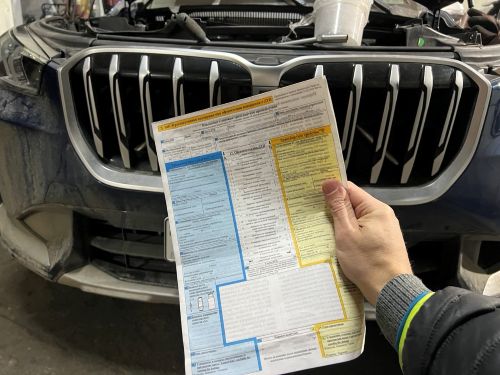 До какой суммы европротокол в 2026 году? Максимальная выплата по ОСГО при оформлении ДТП без ГАИ — 150 базовых величин (6 750 BYN ). Но этой суммы часто не хватает на полноценный кузовной ремонт. Если страховая мало выплатила — мы поможем получить доплату. Работаем с Белгосстрах, ТАСК, Асоба. Минск и вся Беларусь.